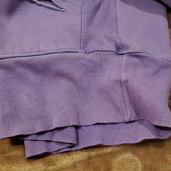 Lululemon Limited Edition Hoodie Winter Orchid Cuddle Hoody - Picture 5 of 9